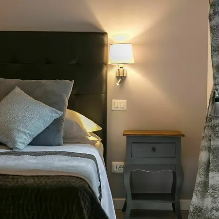 Residenza Augustea Roma